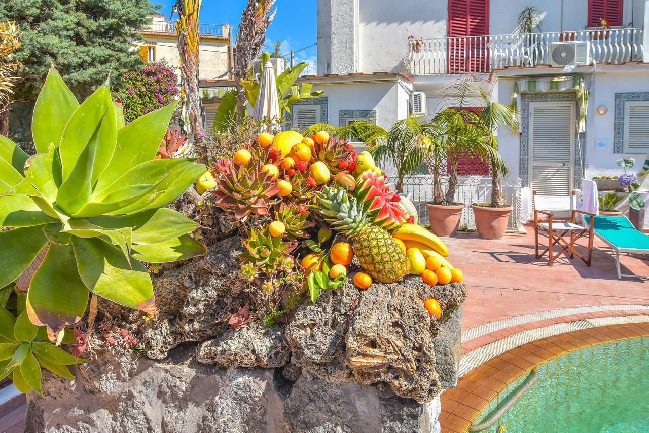 Charme Hotel La Villa Tina Ischia Exterior foto